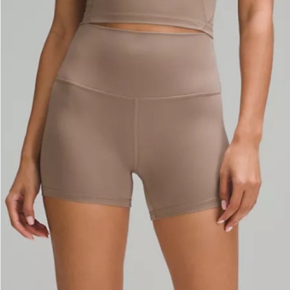 lululemon Align™ High-Rise Short 4" - Picture 1 of 5